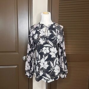 White House Black Market | Floral Blouse